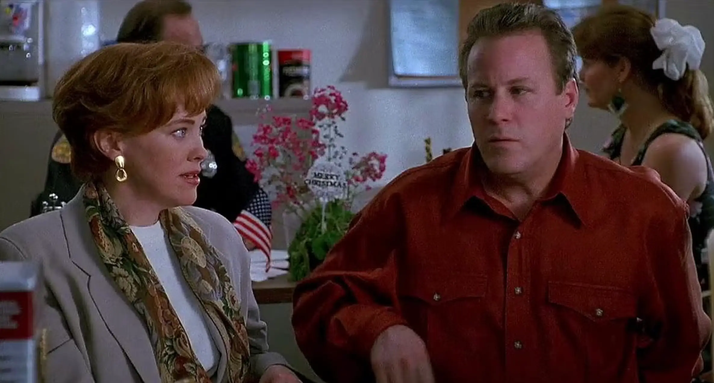 John Heard and Catherine O'Hara in Home Alone (20th Century Studios)