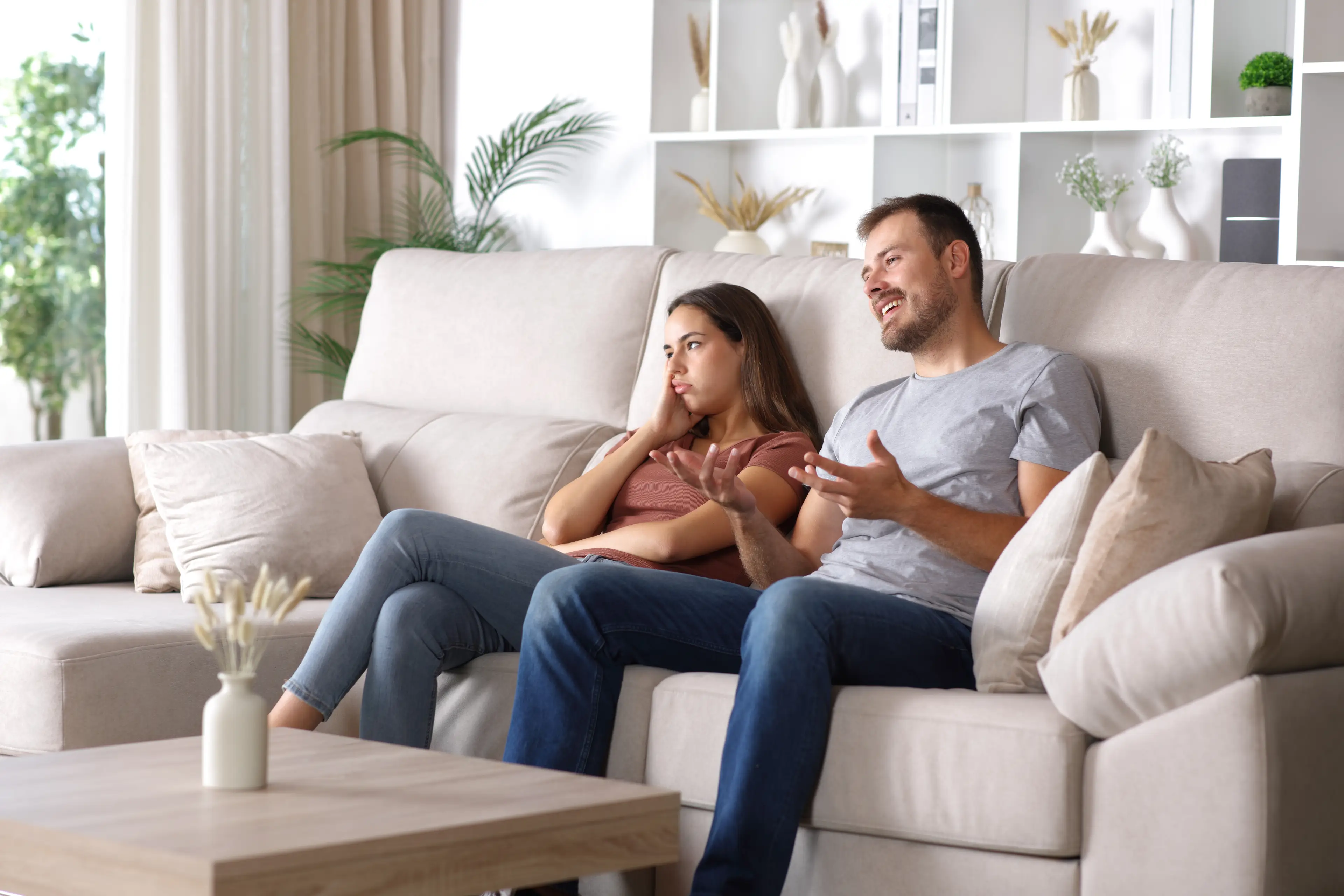 You might be wondering if you're in a relationship with a narcissist, there's plenty of signs to point you in the right direction (Getty Stock Photo)