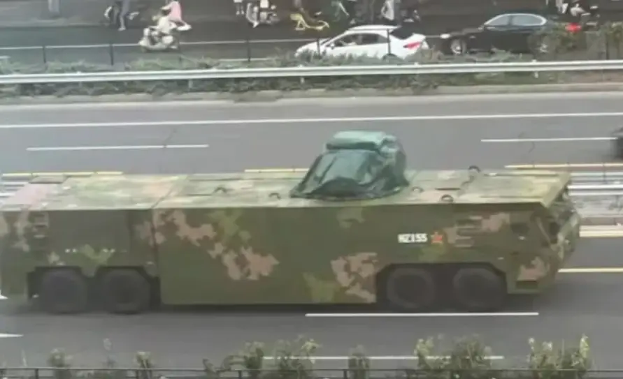 Defence analysts reckon China will show off some new hardware (X)