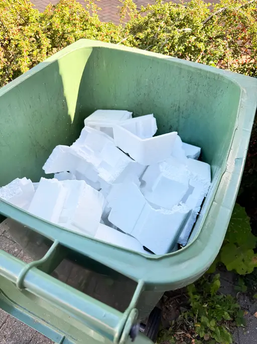 A bin man says stop putting polystyrene in your recycling (Getty Stock Images)