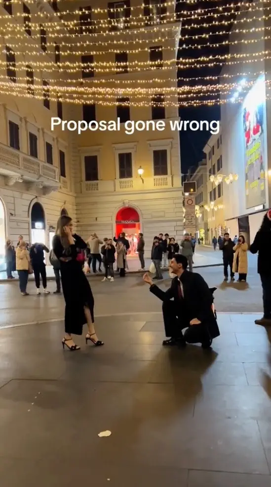 Asking the love of your life to marry you can be one of life's greatest moments, unless you're this guy.