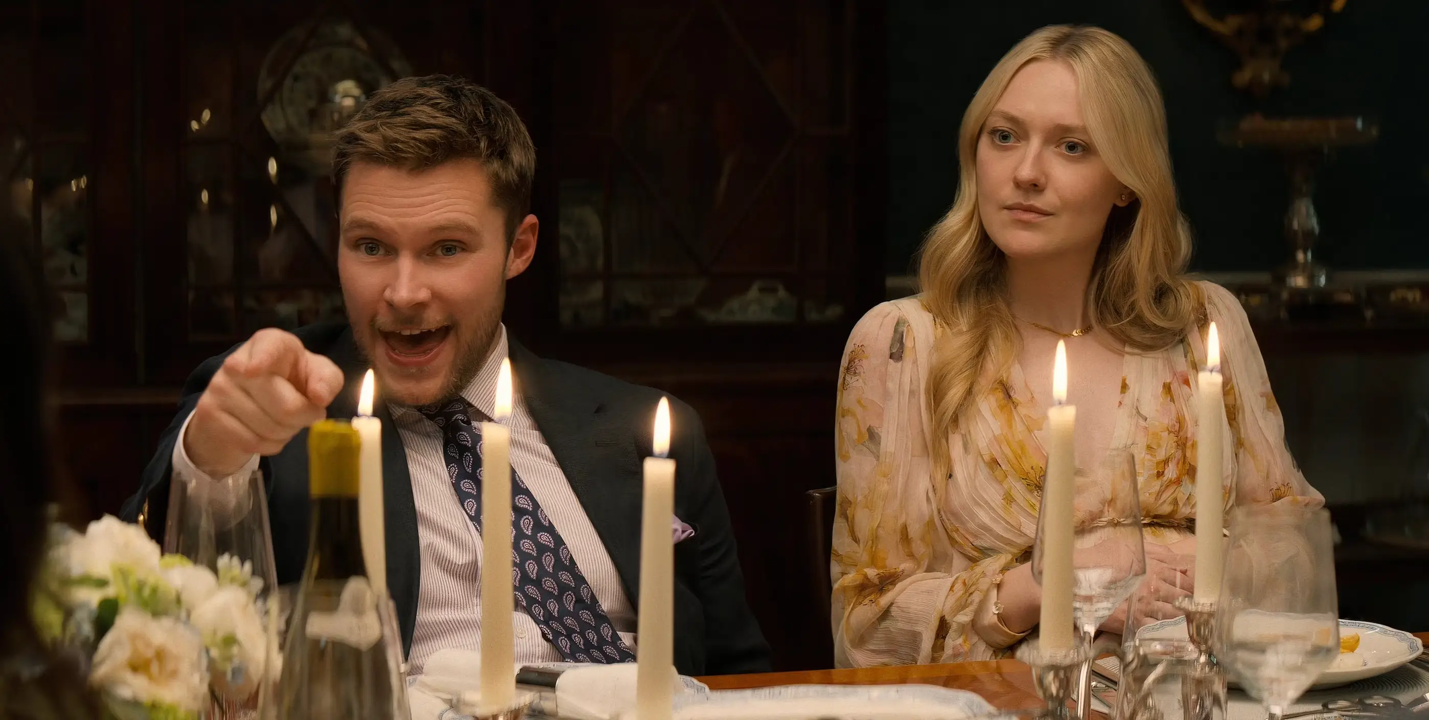 Thomas Winbury (left) is played by Jack Reynor (Netflix)