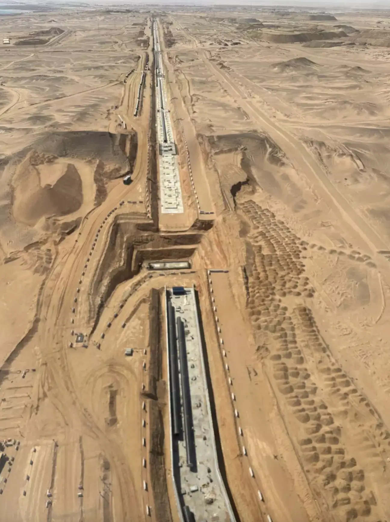 Progress of The Line was underwhelming, in photos posted last year (LinkedIn)