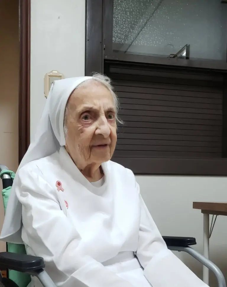Brazilian nun Inah Canabarro Lucas is now the oldest person in the world (Gerontology Research Group)