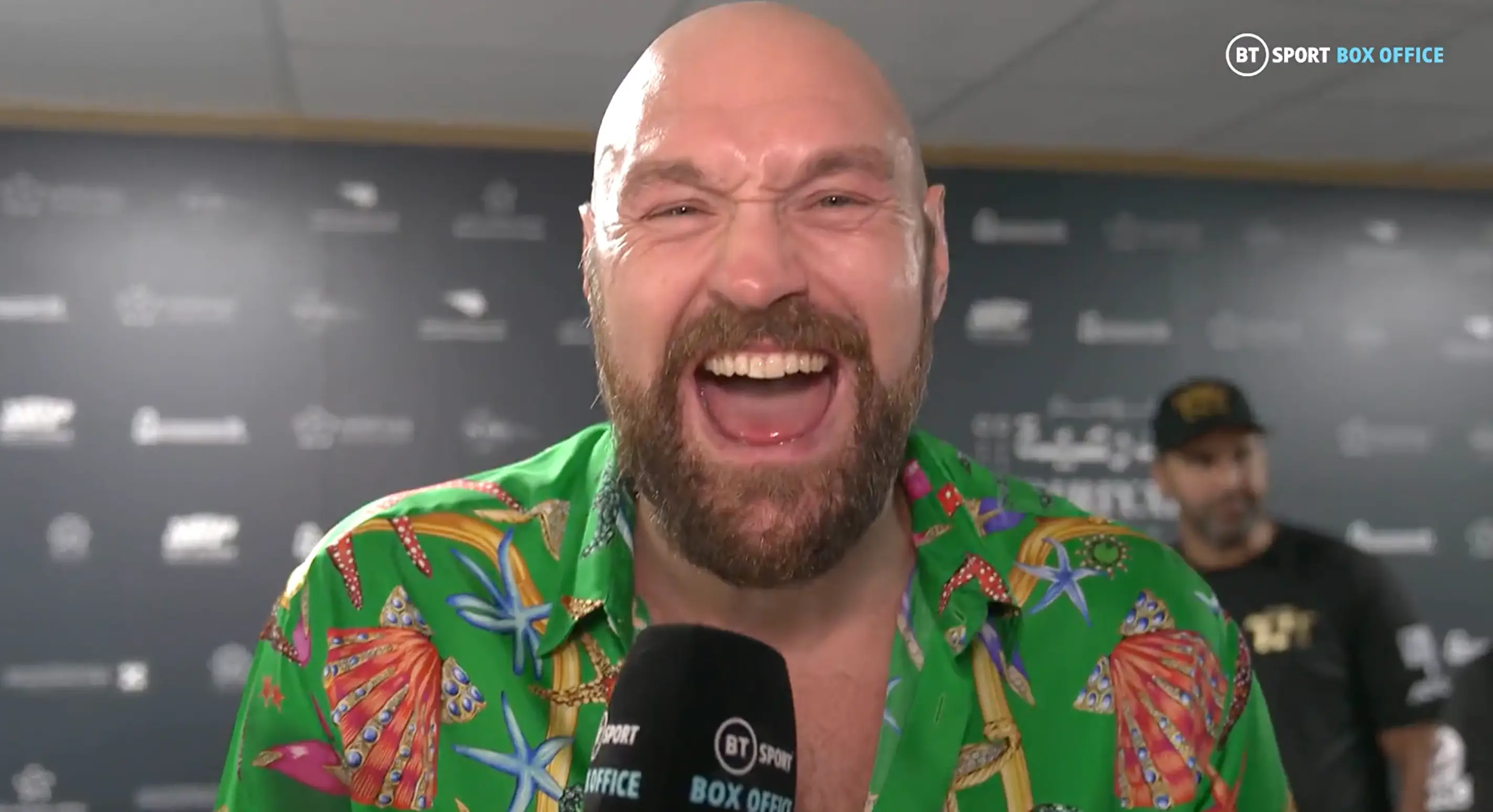 "It looks like Drake lost his money!"