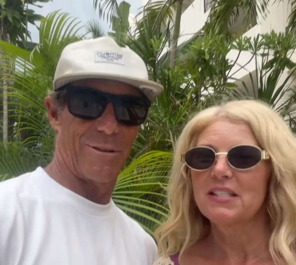 While they are loving it, there are plenty of downsides to the lifestyle (Instagram/jetsetpeterson)