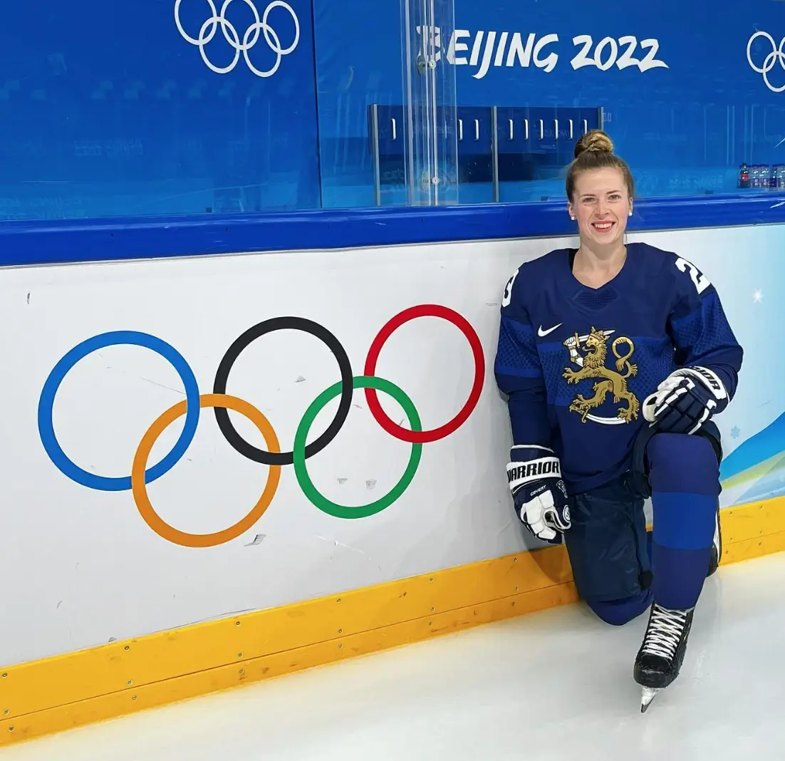 Hakala is paralysed from the chest down and has reduced function in her arms following the freak accident.