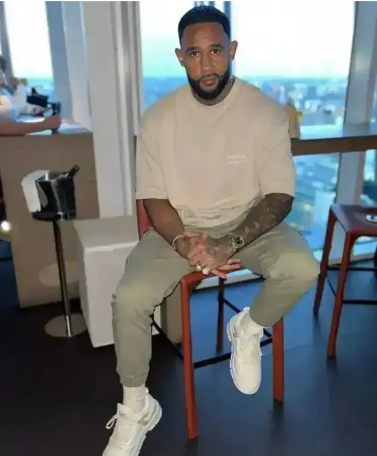 Linton Weirich, 38, claims Linda De Sousa Abreu brought inmates takeaways and got close to him so he'd help her with other inmates (Instagram)