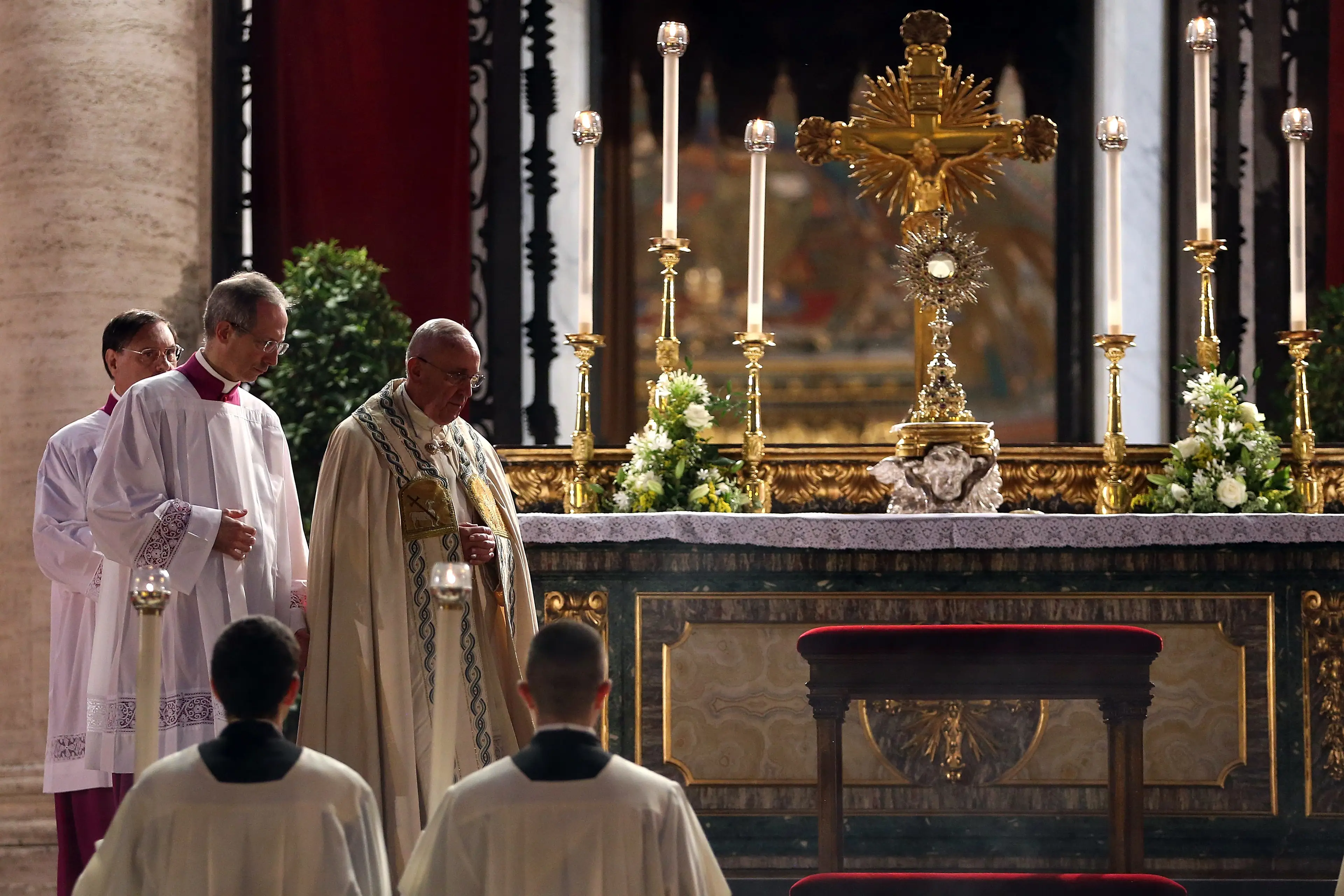 Pope Francis pictured at the Basilica di Santa Maria Maggiore in 2015, in a break with tradition he's asked to be buried there (Franco Origlia/Getty Images)