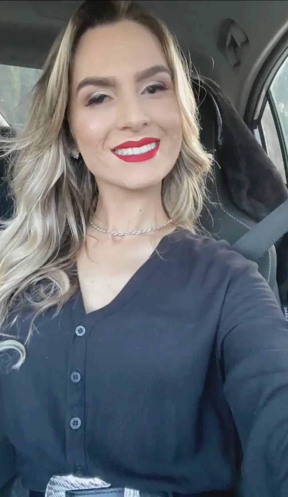 She had to go to hospital and spent 17 days in a coma after taking ibuprofen. (Jam Press/@jaque_gmack)