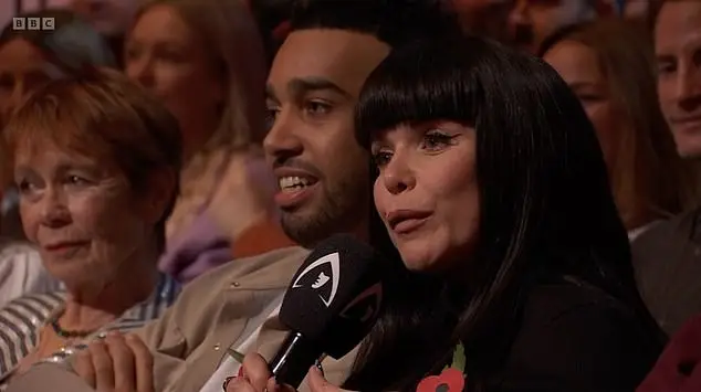 Paloma looked on from the crowd as Alan apologised for killing her off from the show (BBC)