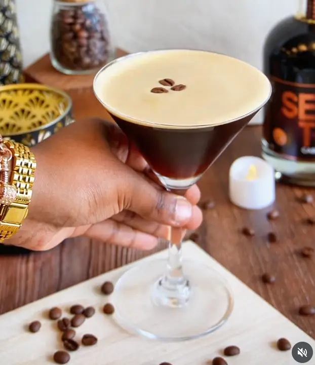 You can even make cocktails with the alcohol-free spirits.