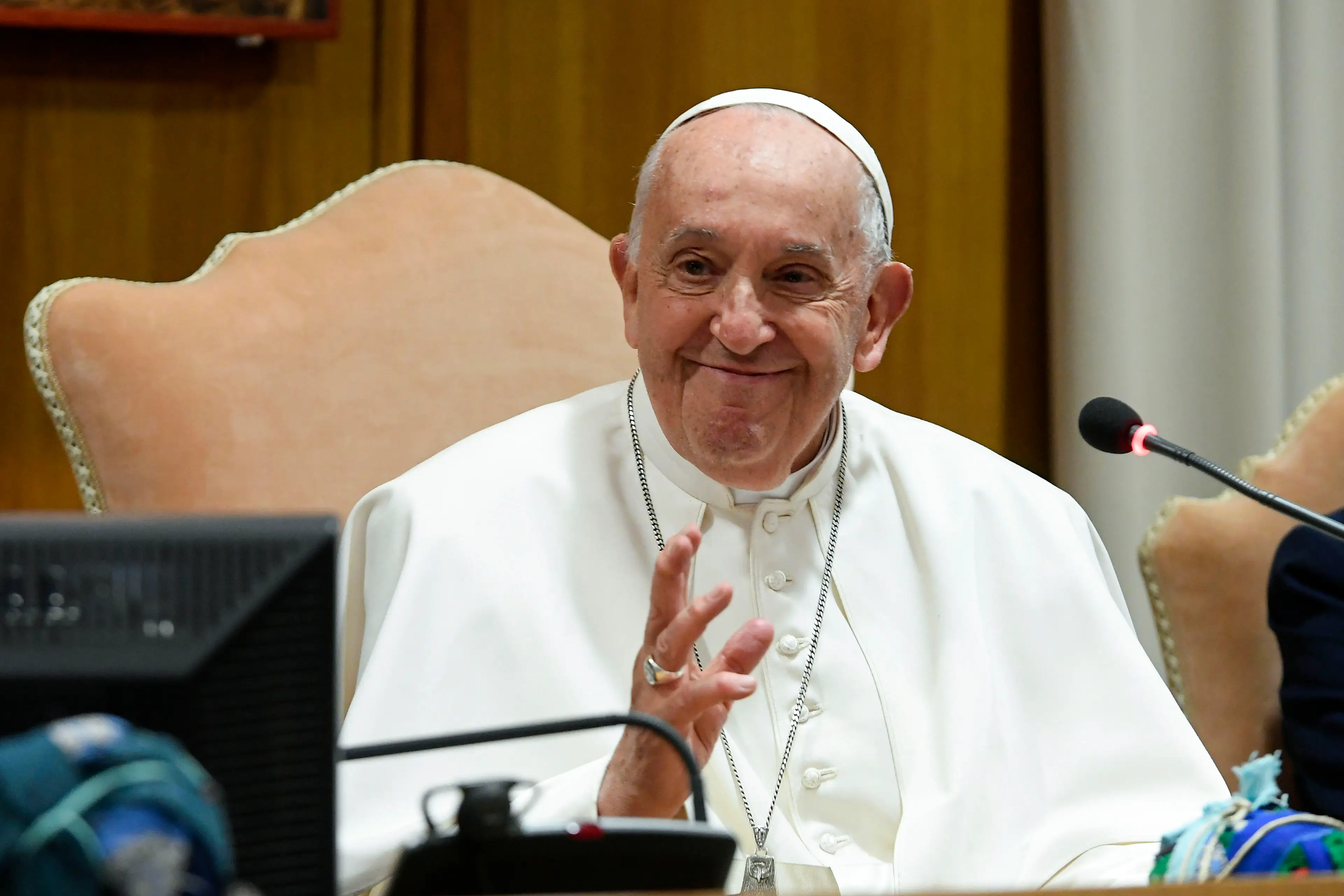 Pope Francis has been forced to apologise (Vatican Pool/Getty Images)