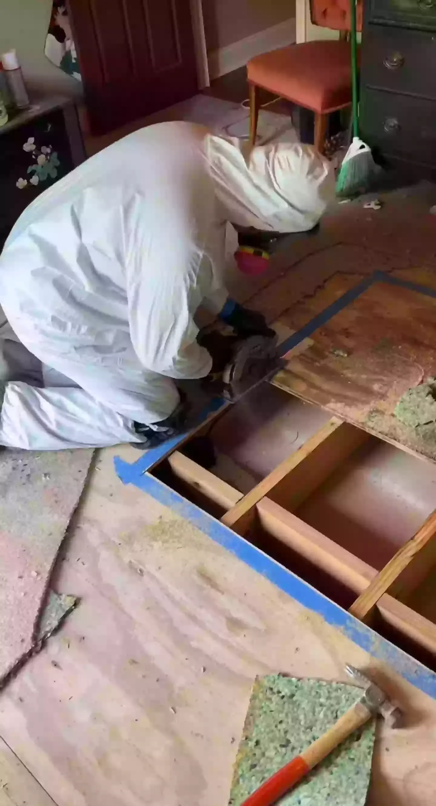 The pair said the smell can be hard to stomach (Supplied)