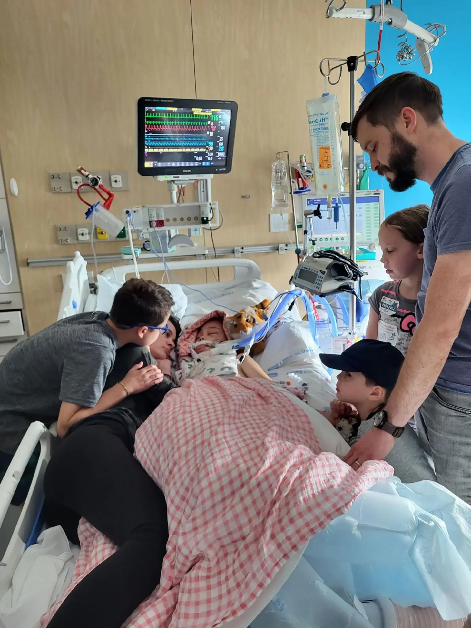 She spent a few days in hospital before sadly succumbing to her injuries (Jesse Morgan/Facebook)
