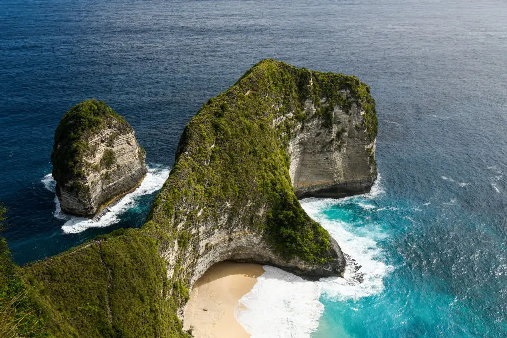 The 29-year-old died falling from a cliff at Kelingking Beach, sometimes known as T-Rex bay (Piyas Biswas/SOPA Images/LightRocket via Getty Images)