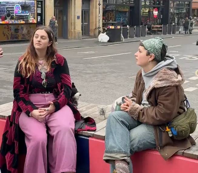 Thea and Fran spend most of their salary on rent and bills (LADbible)