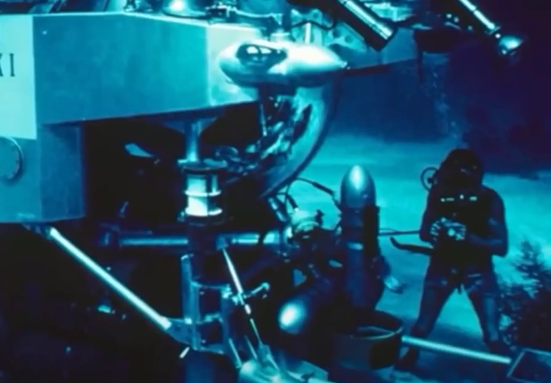 The sub snagged on a cable from the sunken ship it had dived down to, and it would be over a day before it could be brought back up to the surface. (YouTube/Cave Exploring Disasters)