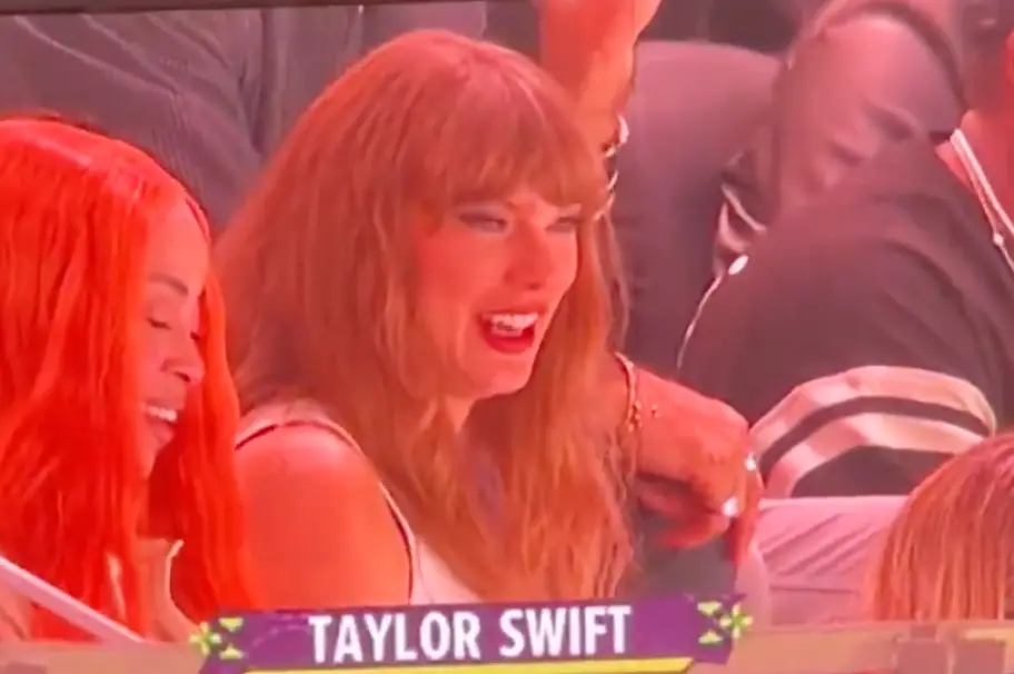 Taylor Swift was booed when she appeared on the big screen at the Super Bowl (Fox)