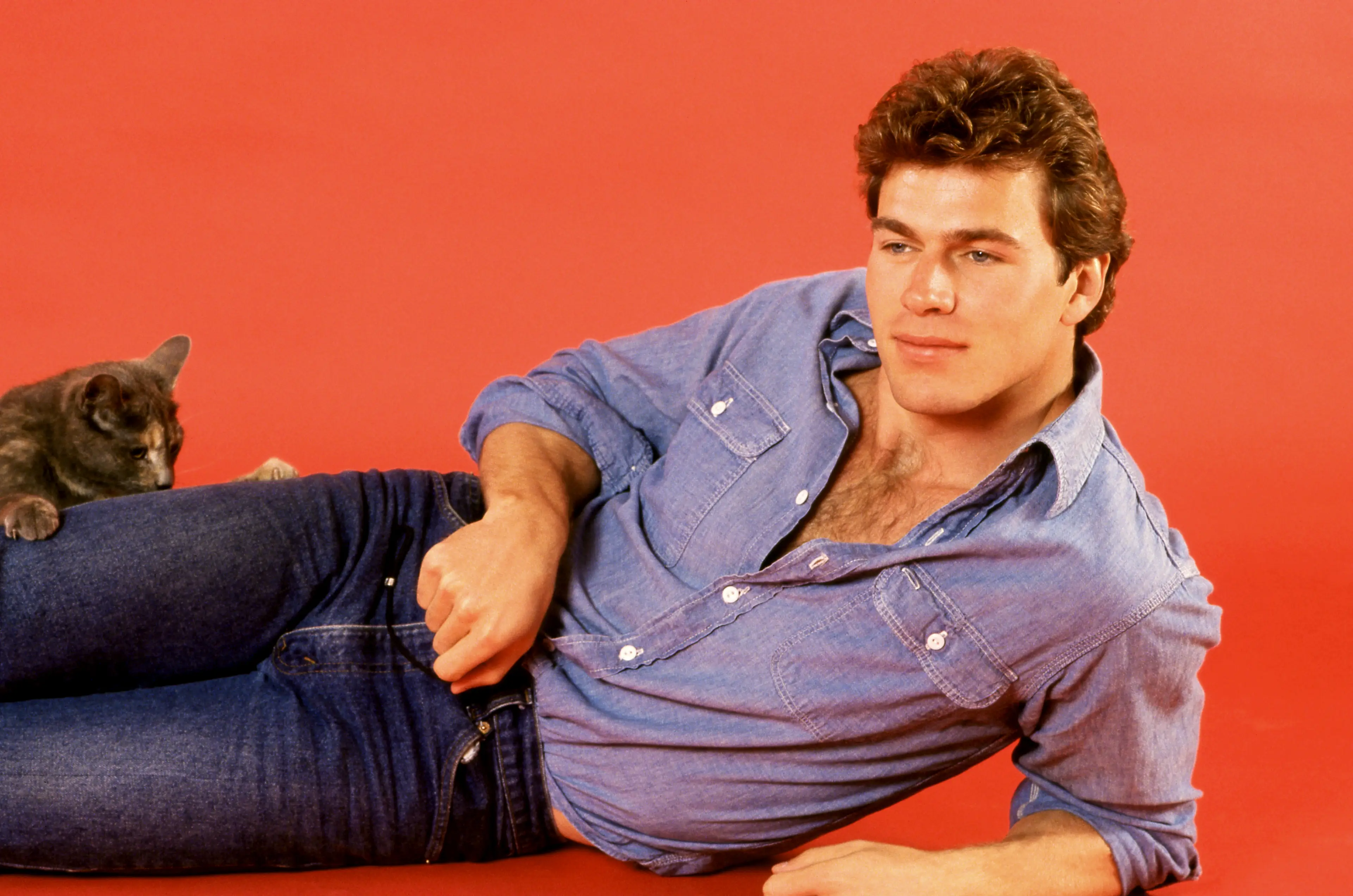 Jon-Erik Hexum tragically died on a TV set in Beverly Hills (Donaldson Collection/Getty Images)