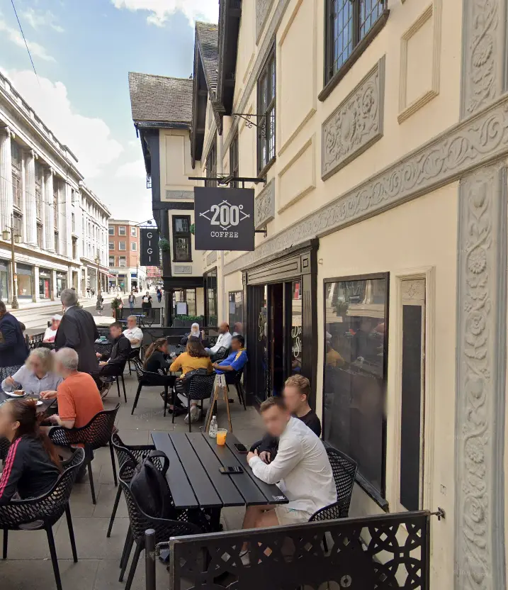 200 Degrees Coffee in Nottingham made one lucky 29-year-old the richest person on Earth (Google Maps)