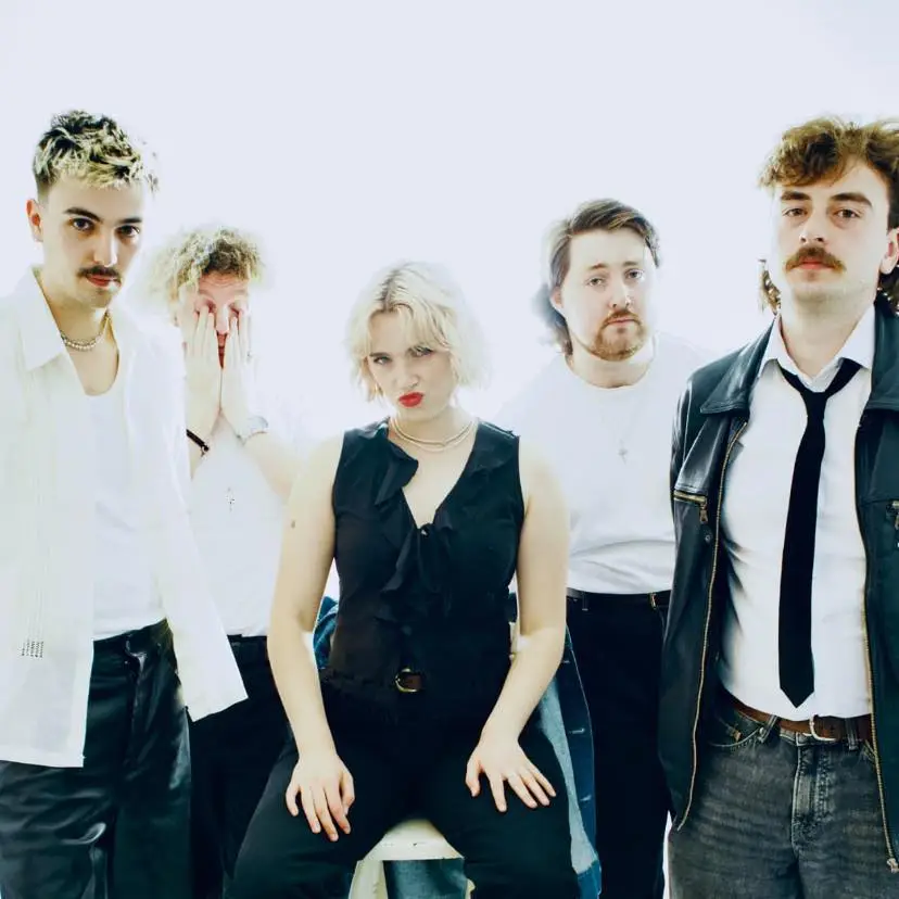 Cliffords Photoshoot (Facebook)