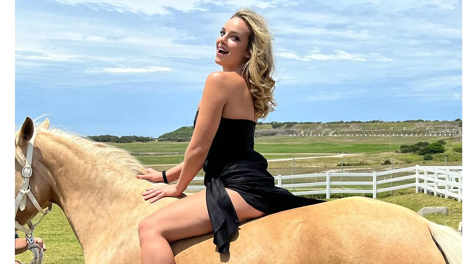 Abbie Chatfield/Instagram