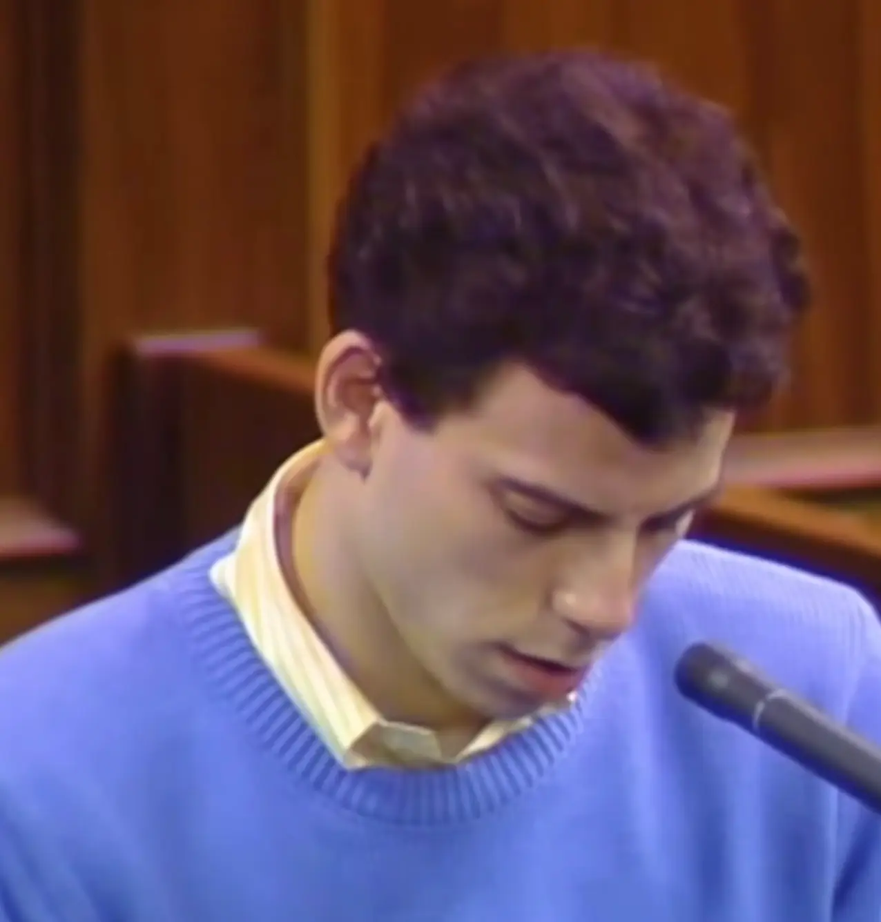 The expert believes Erik Menendez was 'disassociating' while delivering his testimony about the alleged abuse he suffered (Court TV)