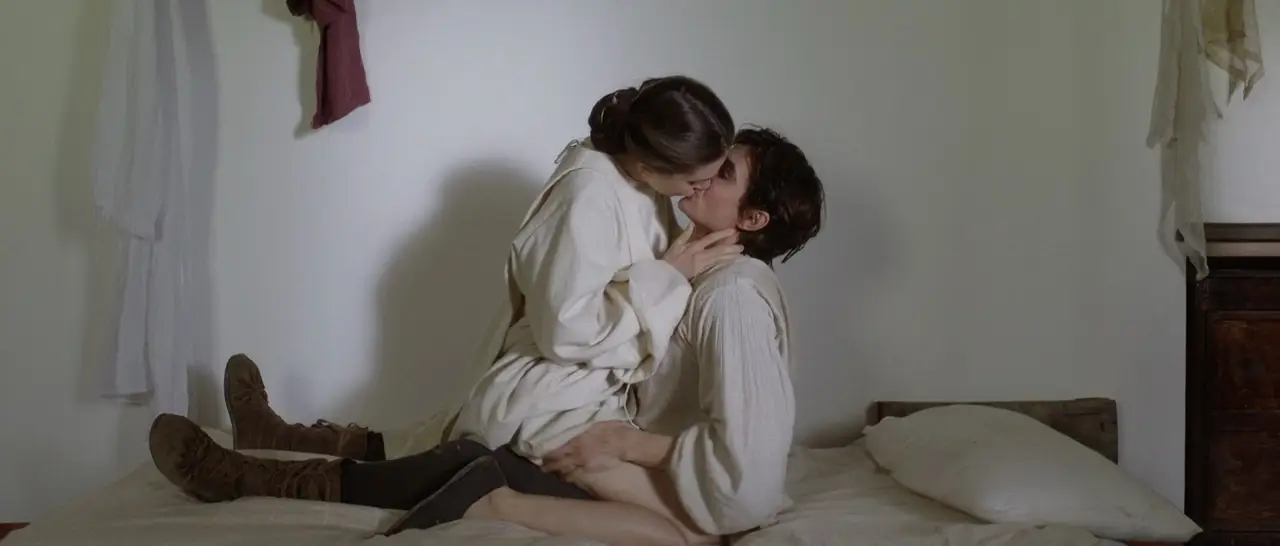 Franco and Brie do share a sex scene in the film (Universal)