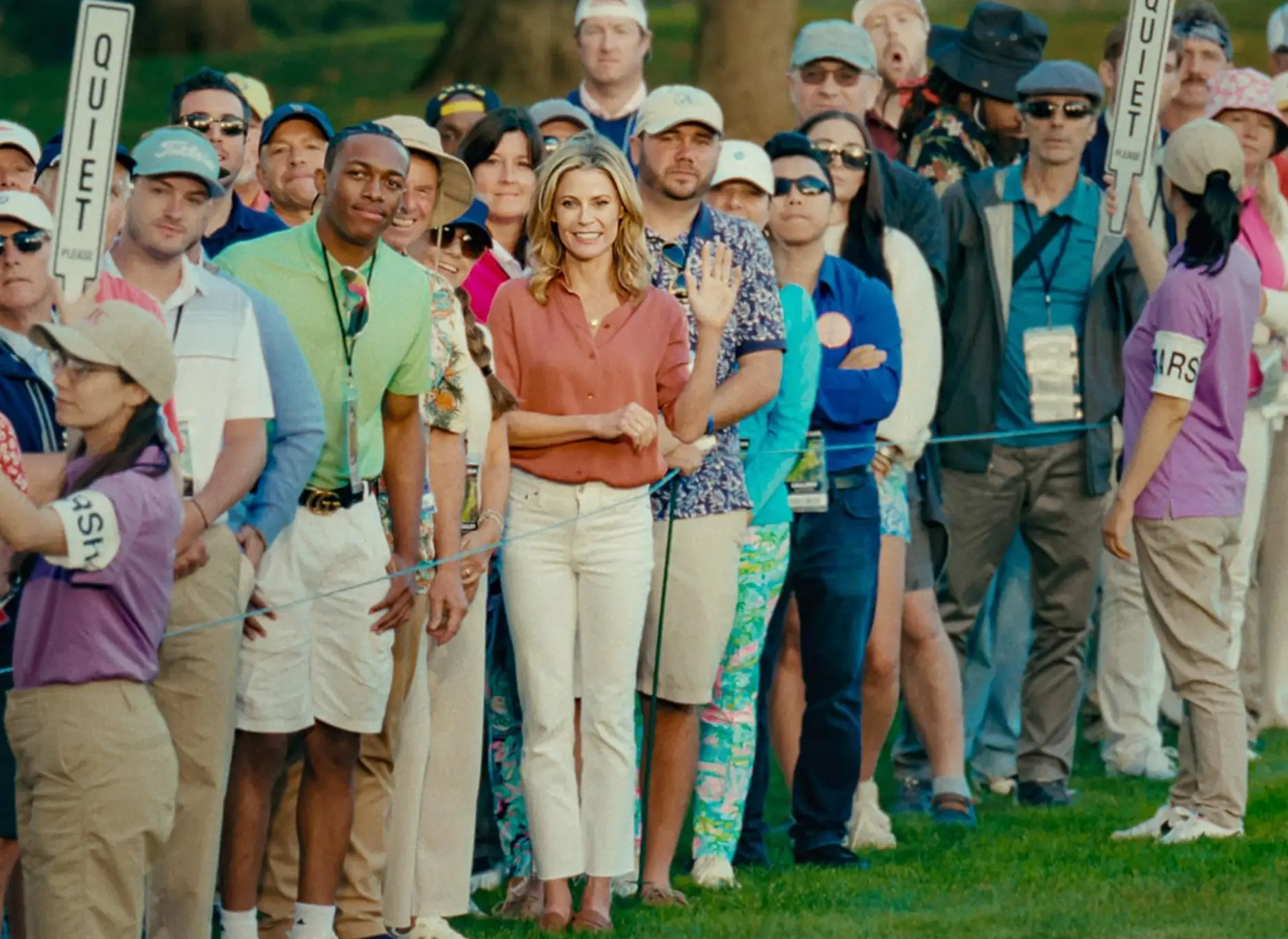 Julie Bowen returns as Virginia in Happy Gilmore 2 (Netflix)