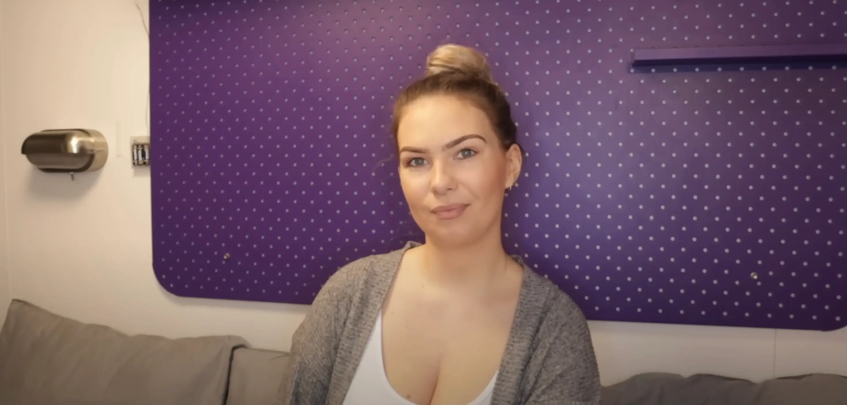 Lucy revealed all (Youtube/Cruising As Crew)