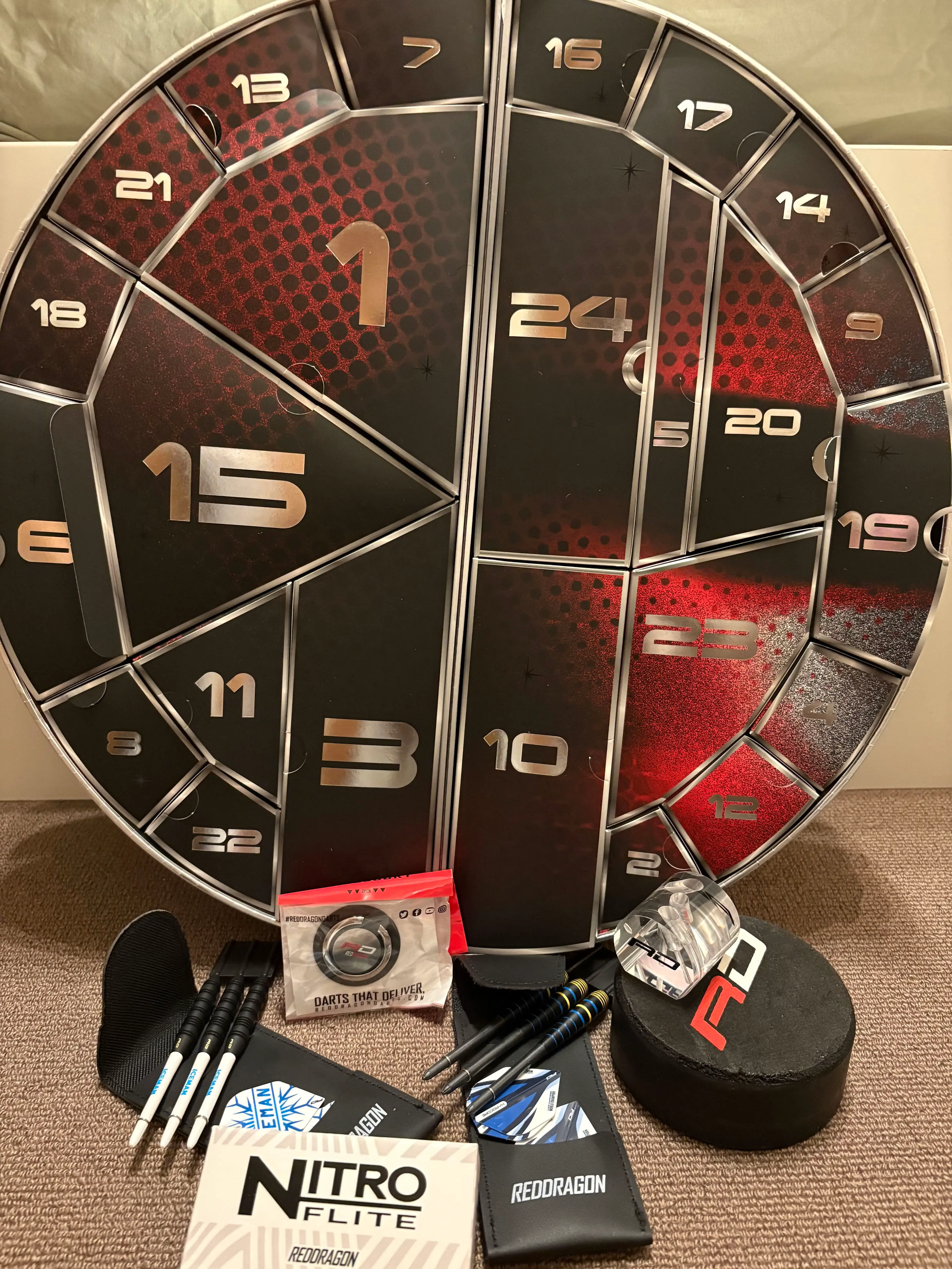 Red Dragon Darts Advent Calendar 2026