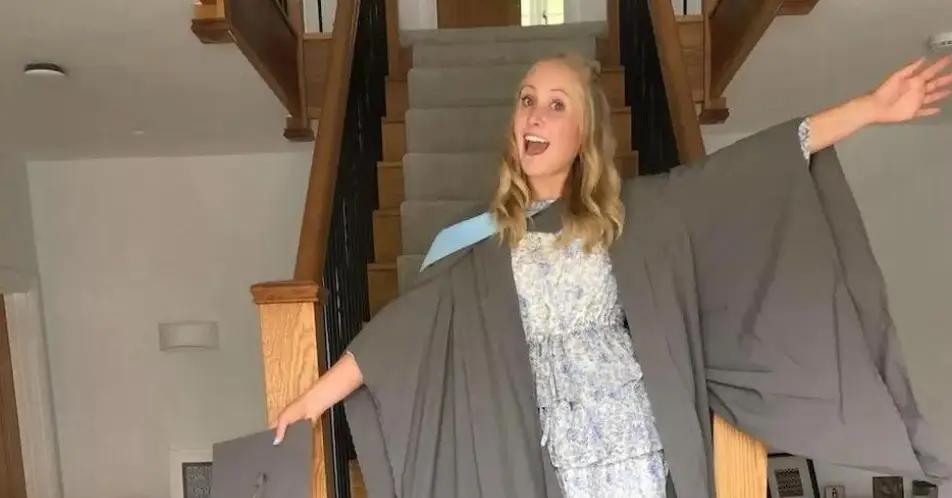 Talia was started suffering from gastroparesis in 2018.