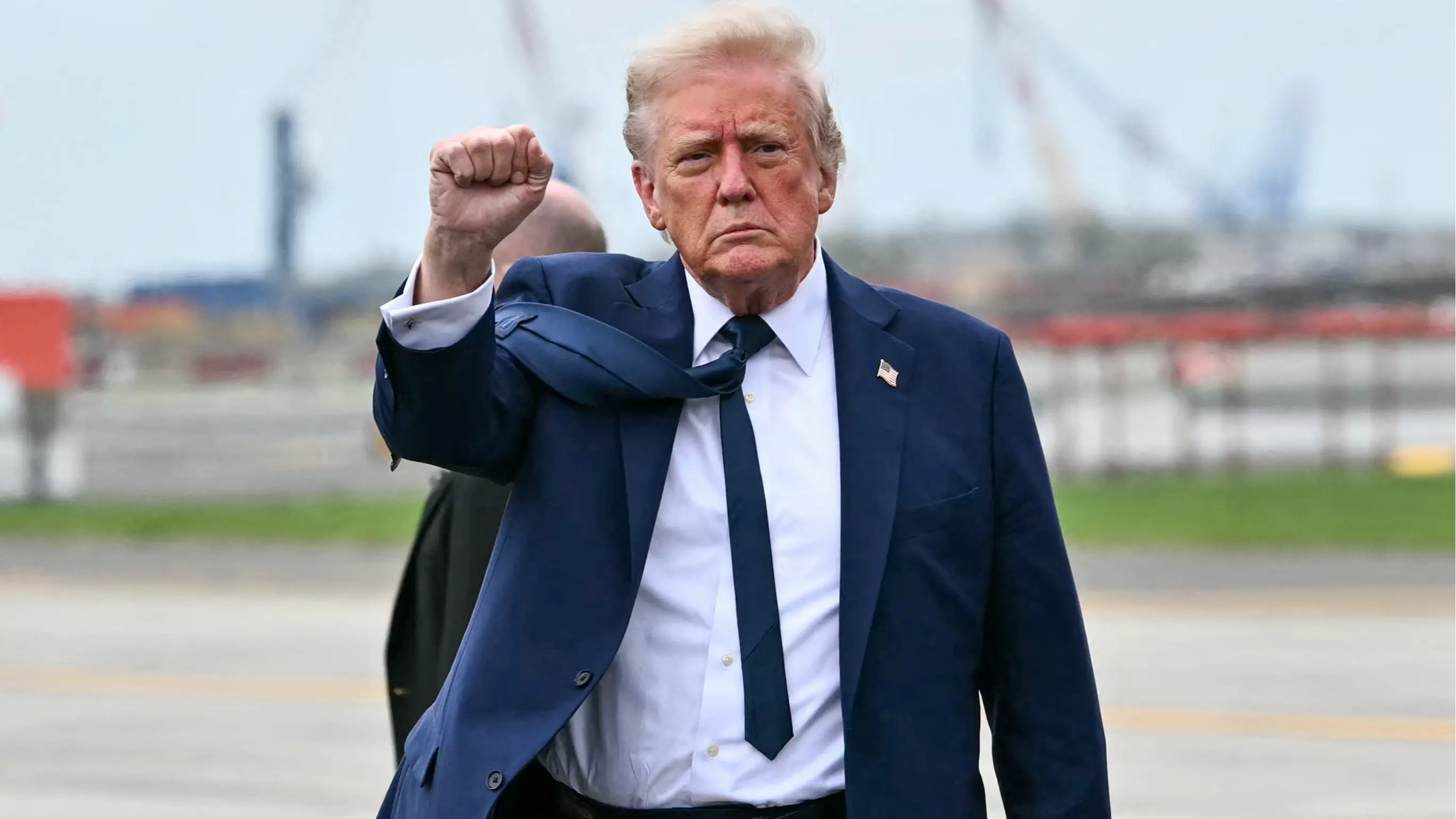 Donald Trump responds with answer everyone would expect when asked ‘who should be next pope’