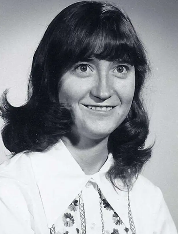 Rhonda Stapley was a university student when she met Bundy (Rhonda Stapley/Dr. Phil/YouTube)