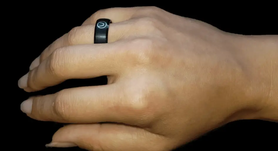 If the black ring has got the swingers symbol on it too, there's no way you can misinterpret it (The Swinger Symbol)