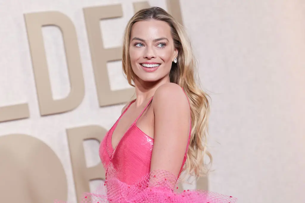 Robbie said it wasn't even a sex scene which made her feel 'weak at the knees' (John Salangsang/Golden Globes 2024/Golden Globes 2024 via Getty Images)