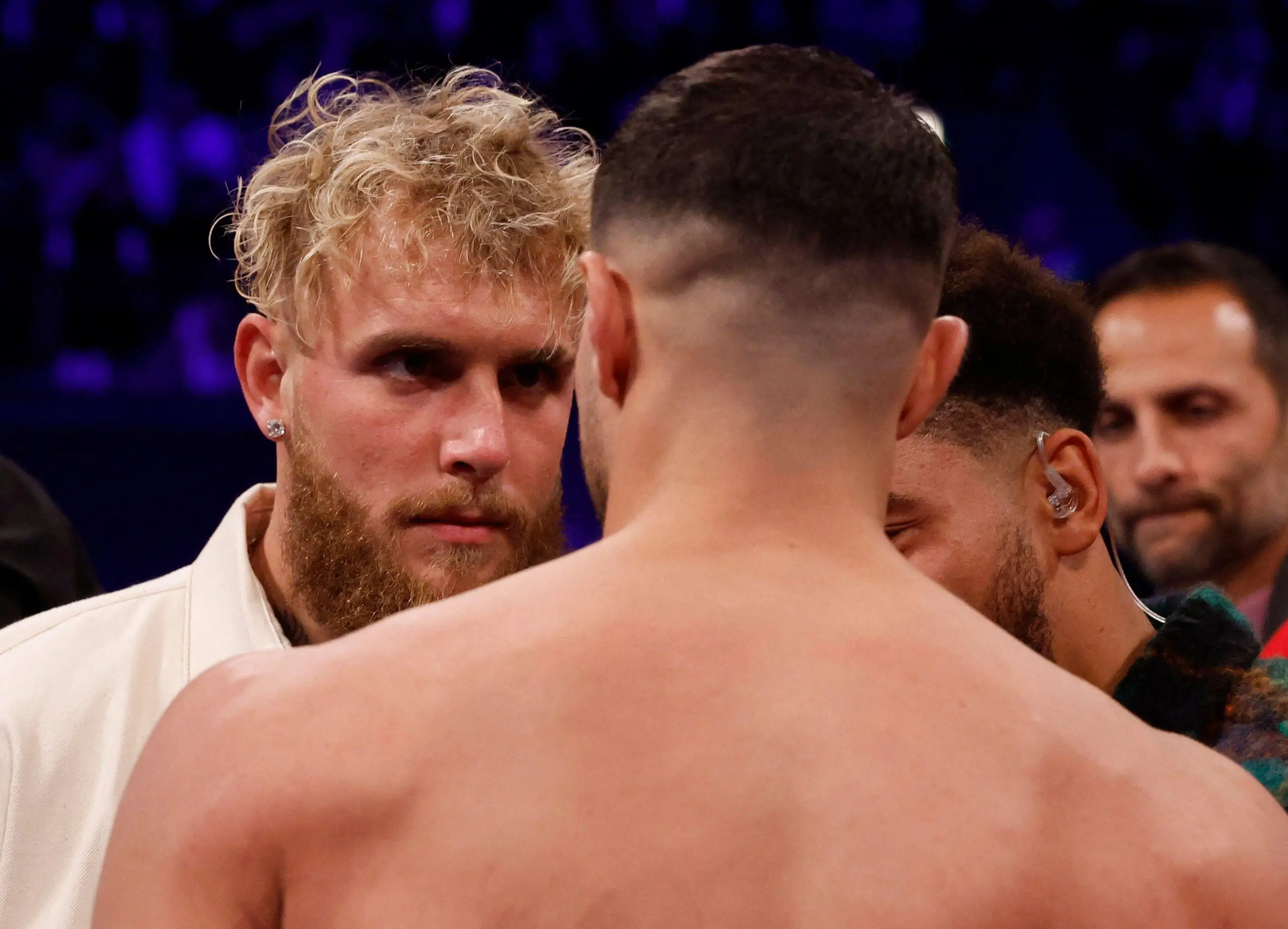 Fury just wants to knock Paul out.