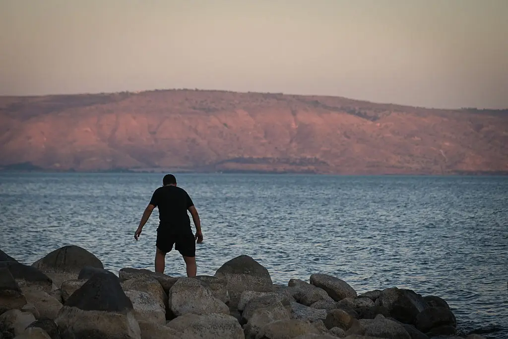 What the lake looks like normally (MICHAEL GILADI/Middle East Images/AFP via Getty Images)