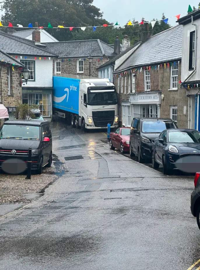 The lorry managed to get out with just a few scrapes and bumps.
