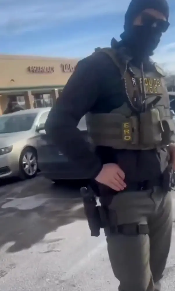 The man was filmed in a heated exchange with bystanders (X)