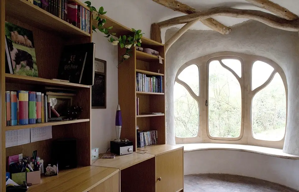 The Dale's £27,000 dream home sadly went up in smoke (Channel 4)