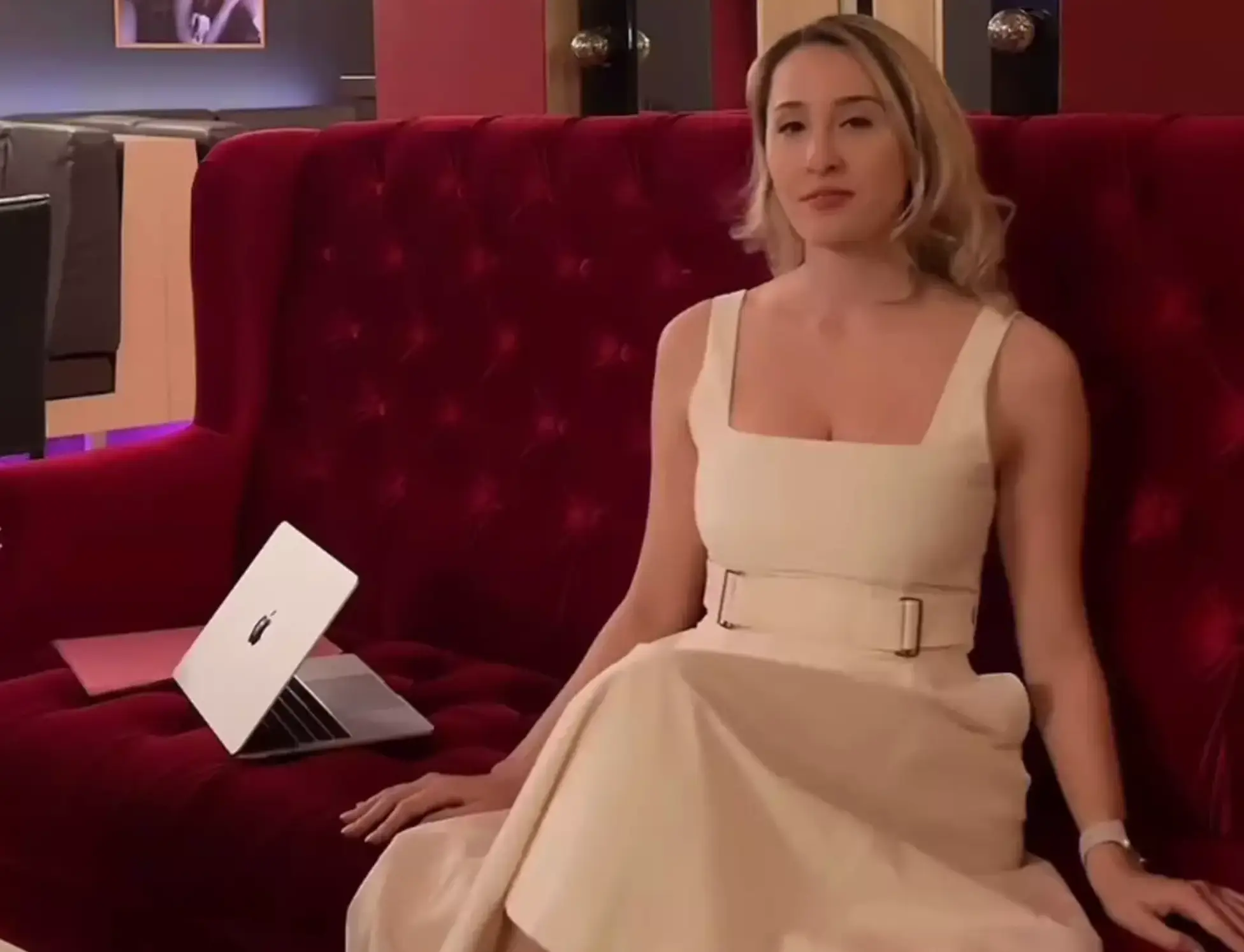 De Noire was thankfully unfazed by the message telling her to take her own life (Instagram/@catherine_de_noire)