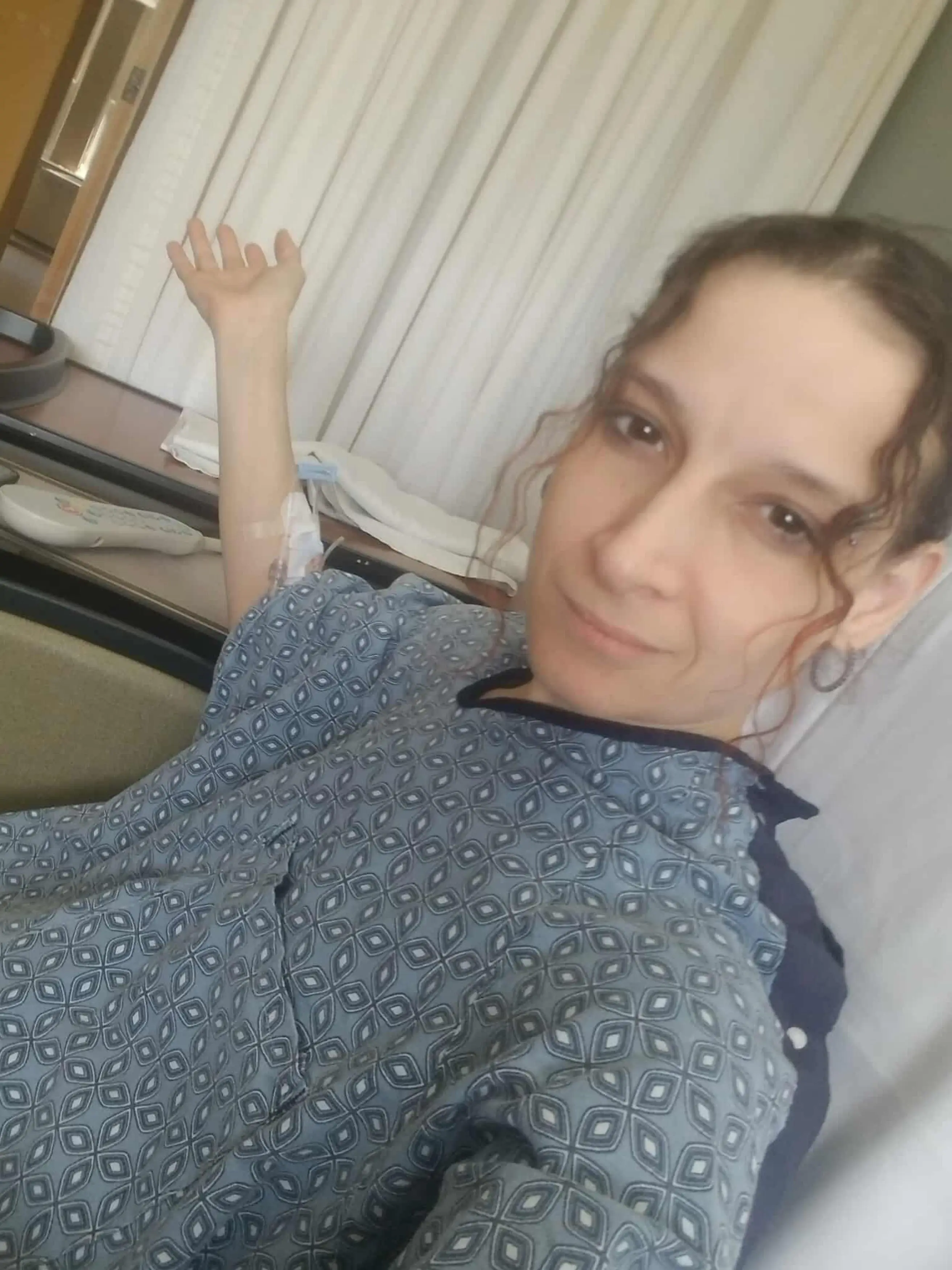 The 39-year-old says she's on her 'deathbed' (Kennedy News and Media)