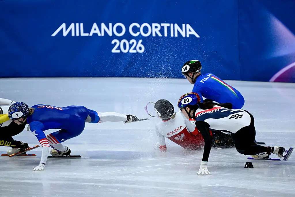 Kamila Sellier was struck in the face (Photo by WANG Zhao / AFP via Getty Images)