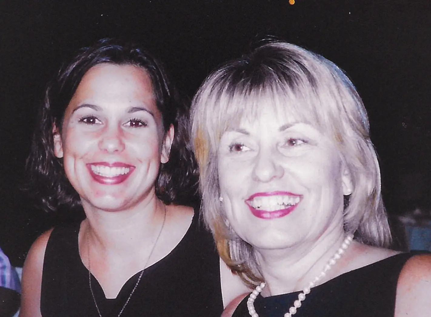 Laci Peterson (left) and her mother, Sharon Rocha. (Netflix)