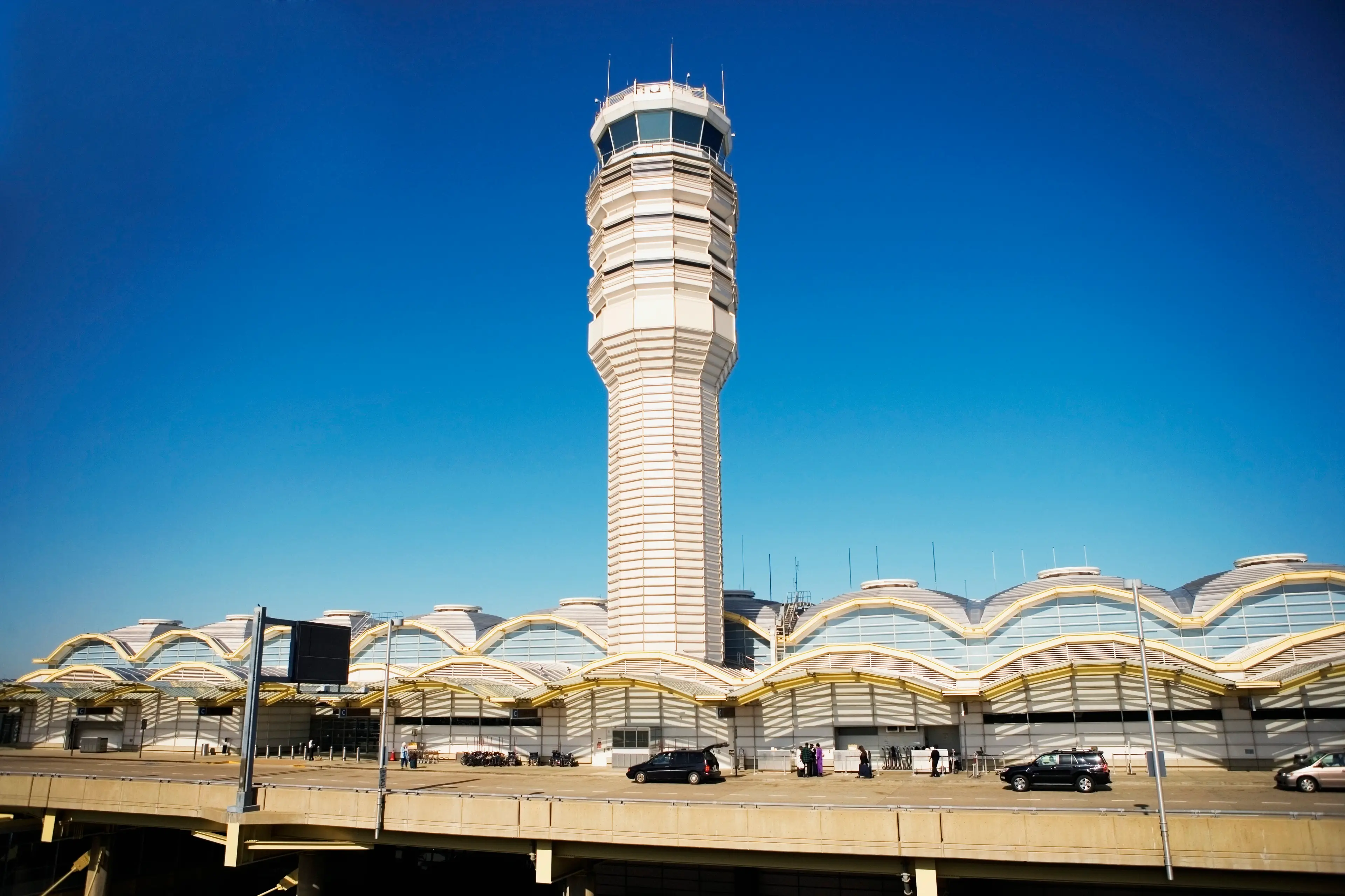Control tower at Ronald Reagan Airport. (Getty Stock)