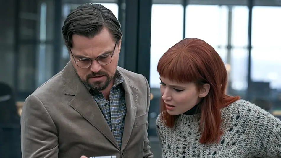 Lawrence and Leonardo DiCaprio in Don't Look Up.