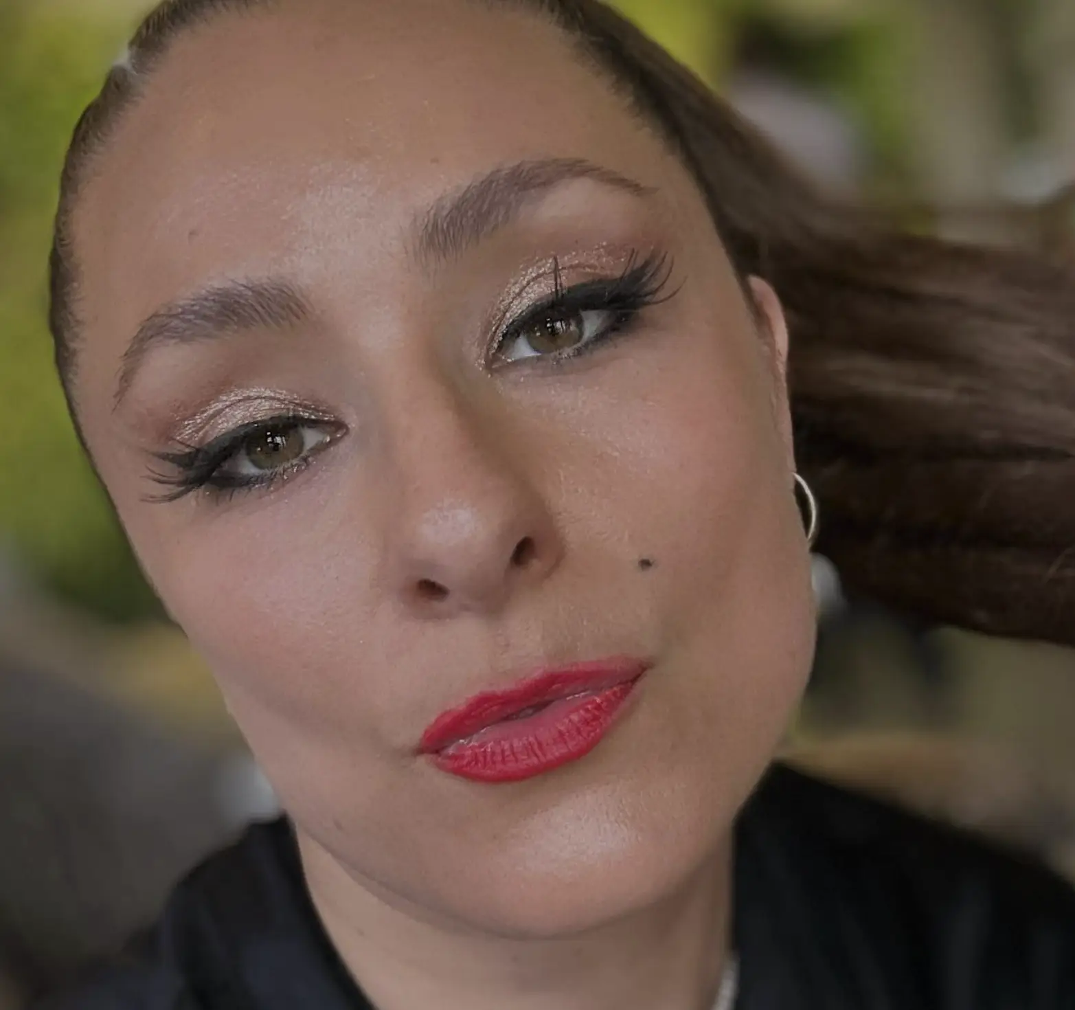 Gibson says her show and performance has helped her to process grief (instagram/bettygrumble)