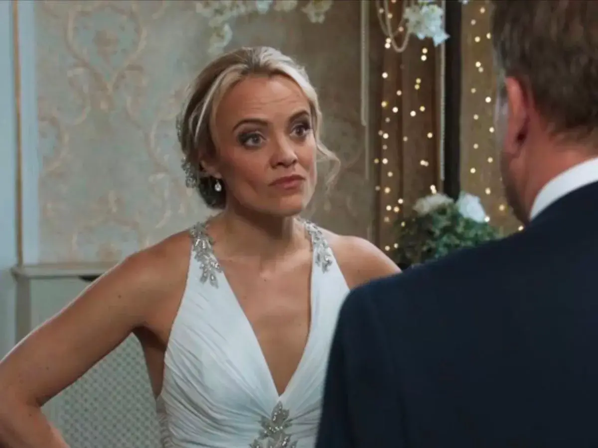 Sonia's wedding dress was procured from Facebook Marketplace (BBC)